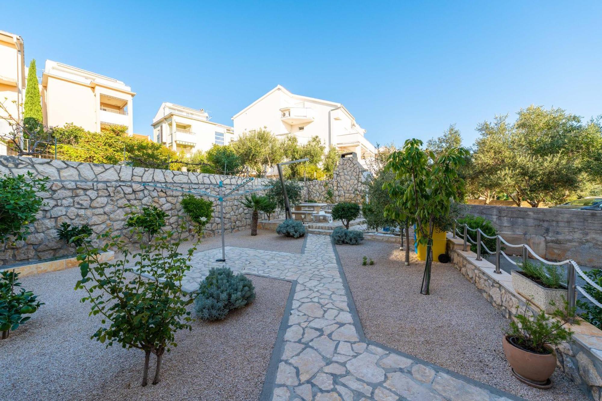 Apartments Cvetka نوفاليا المظهر الخارجي الصورة