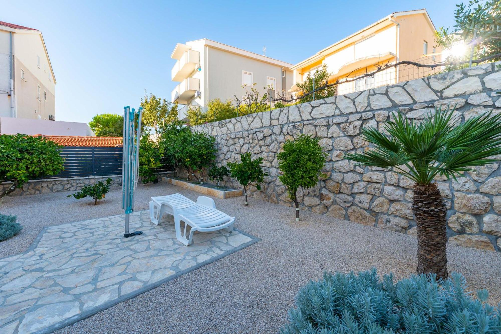 Apartments Cvetka نوفاليا المظهر الخارجي الصورة