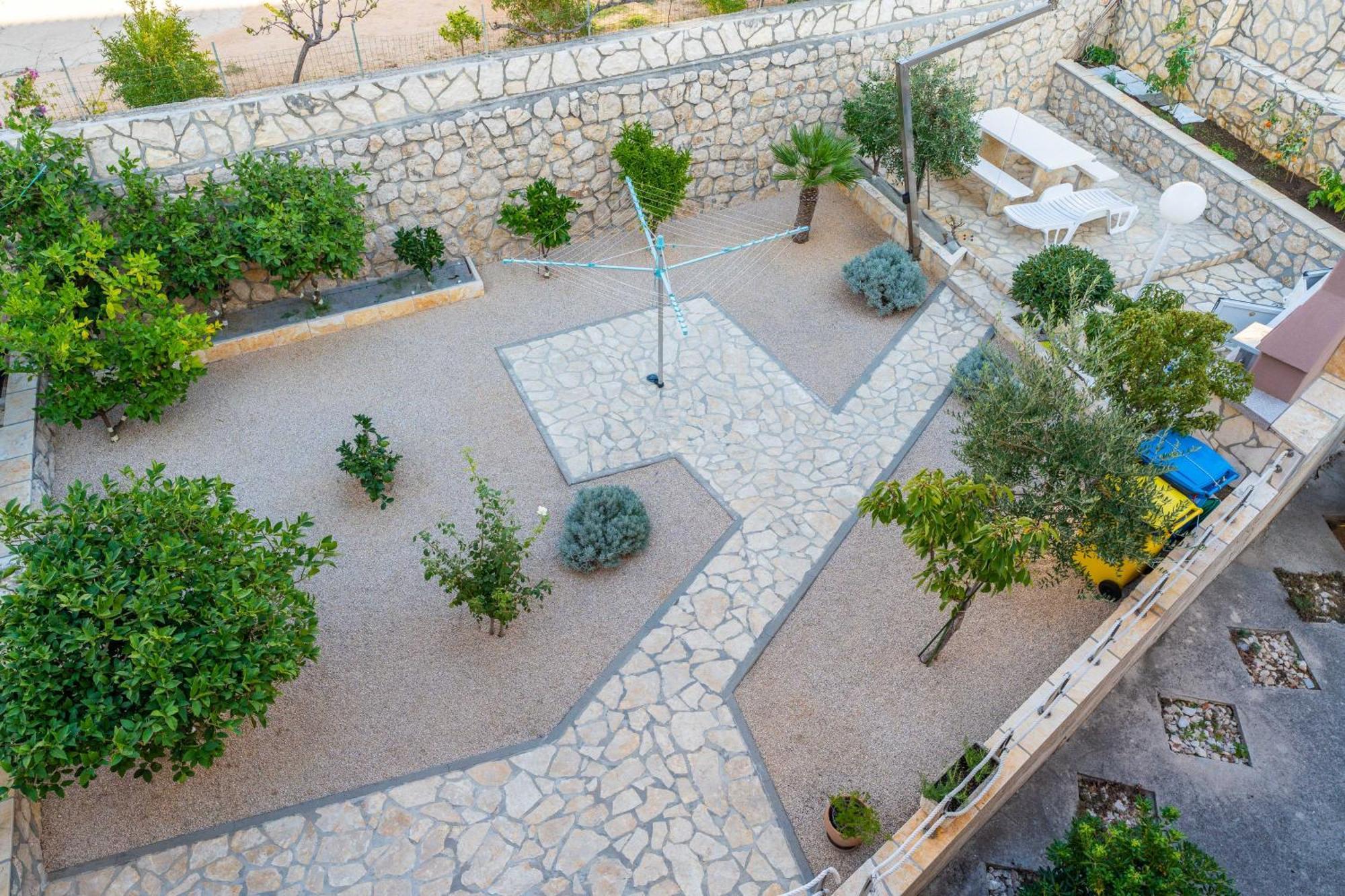 Apartments Cvetka نوفاليا المظهر الخارجي الصورة