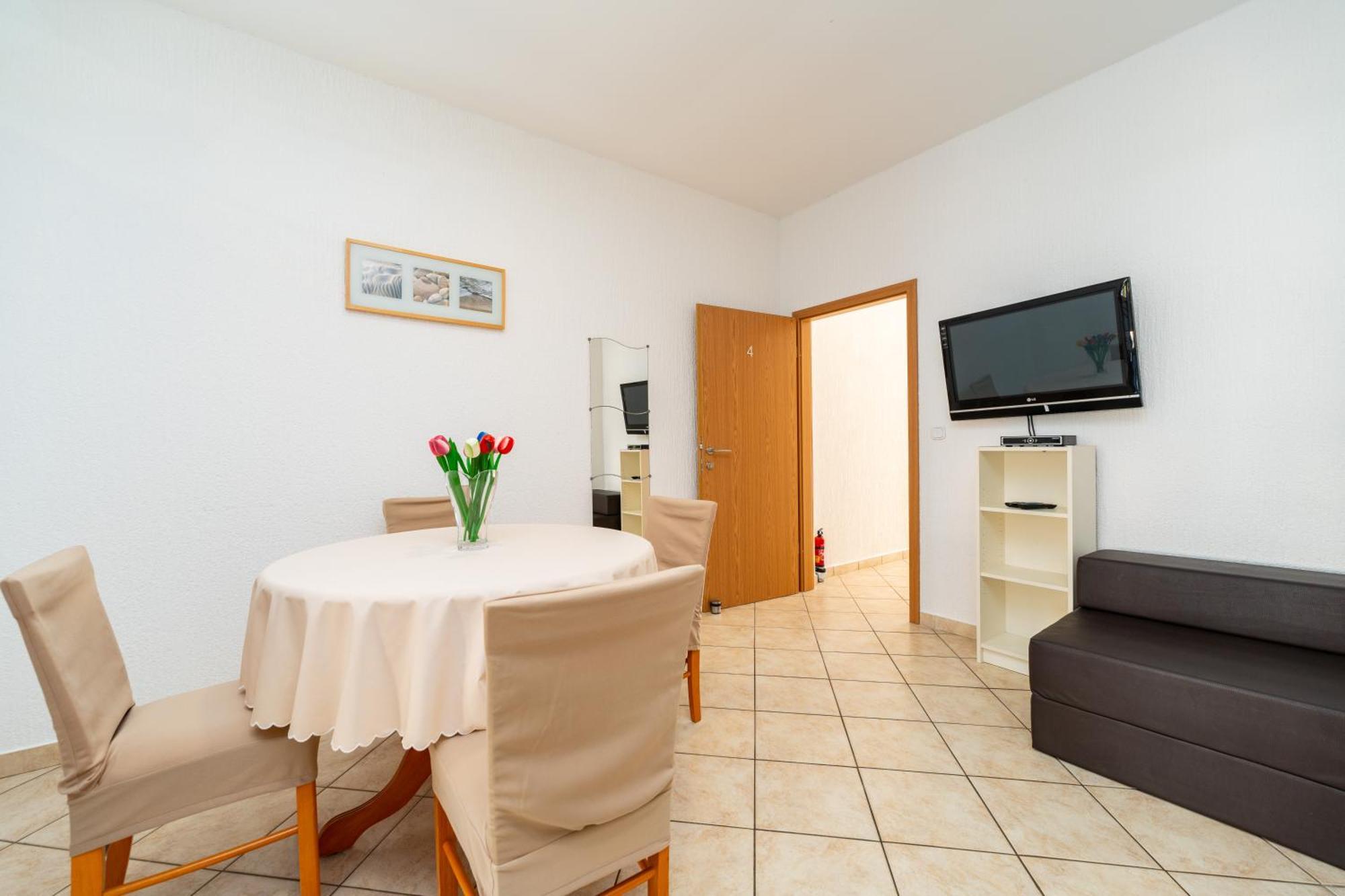 Apartments Cvetka نوفاليا المظهر الخارجي الصورة